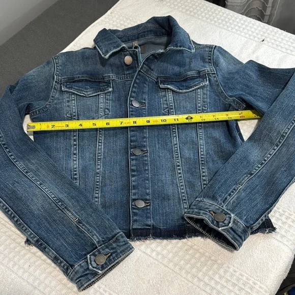 DL1961 Blue Jean Jacket Classic Denim Style - Picture 3 of 6